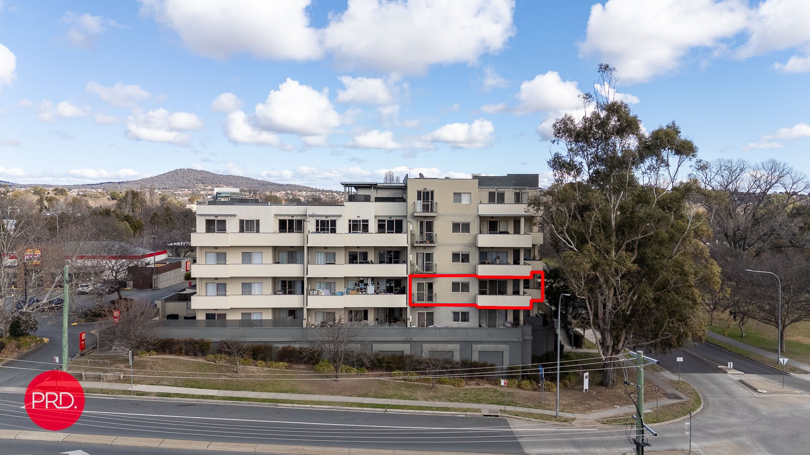 10/12 Waniassa Street QUEANBEYAN EAST 4