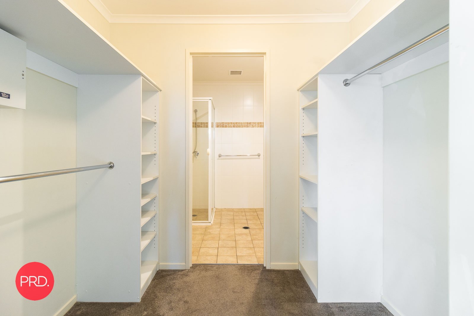 10/12 Waniassa Street QUEANBEYAN EAST 10