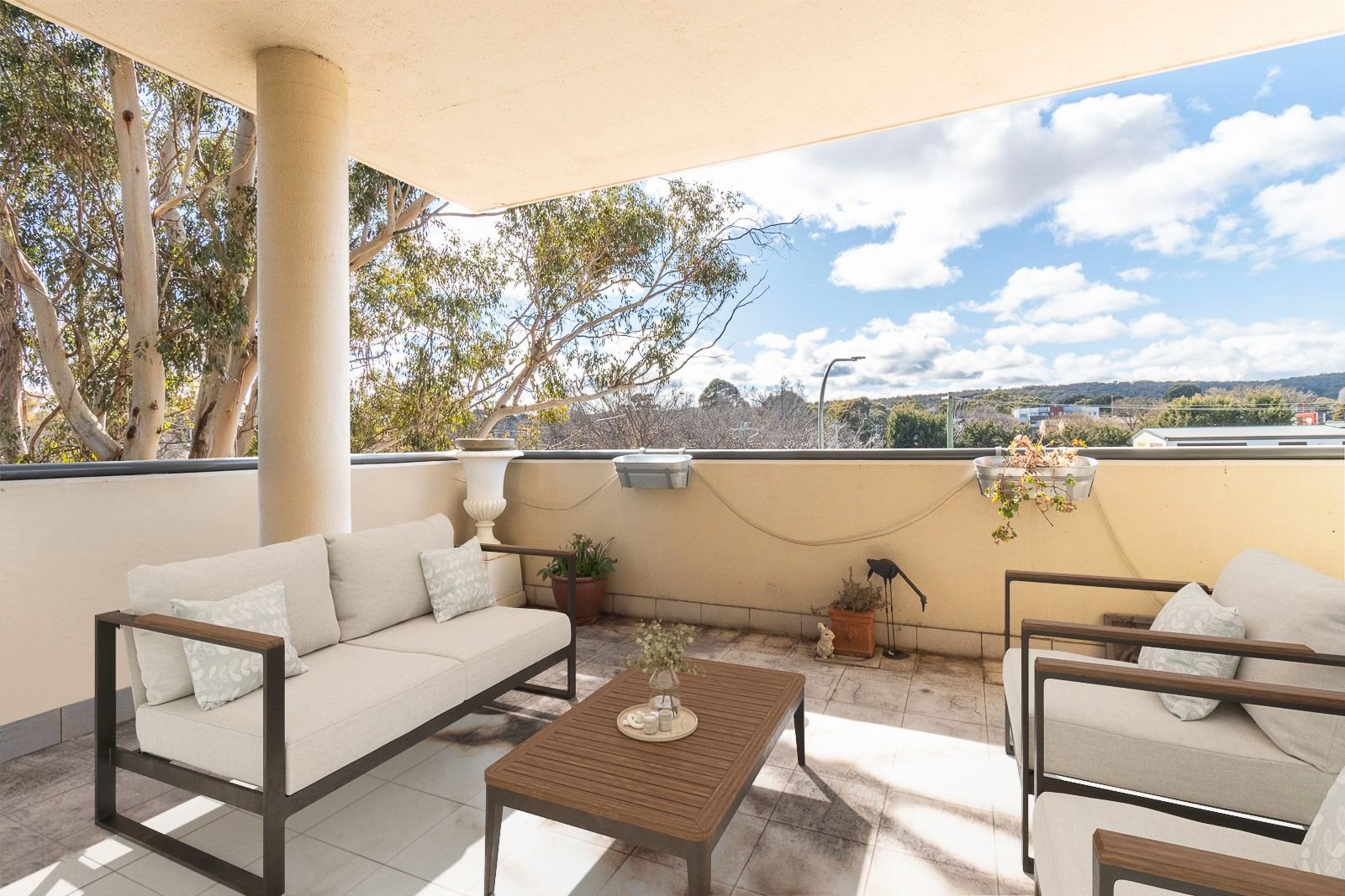 10/12 Waniassa Street QUEANBEYAN EAST 16