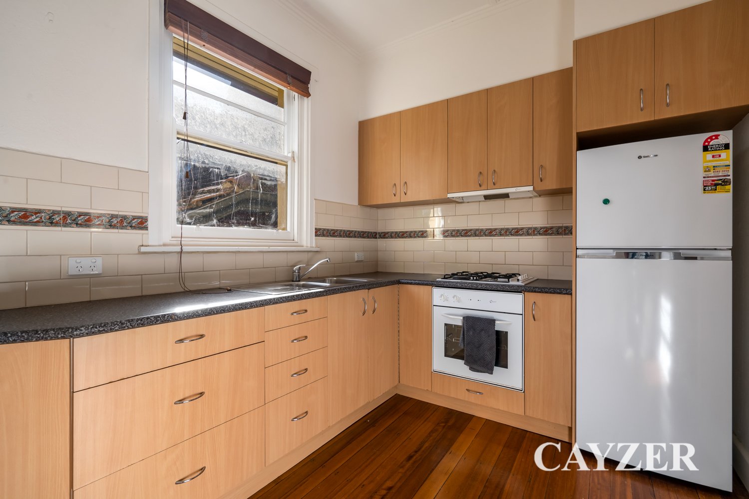 Gallery: 10/12 York Street