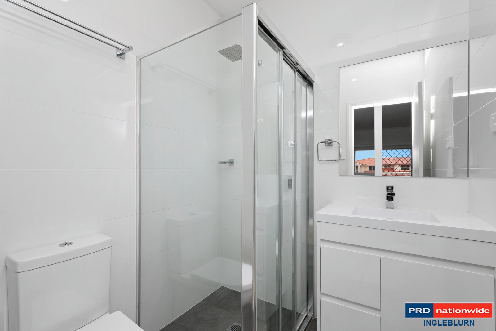 10/120-122 Cumberland Road INGLEBURN 5