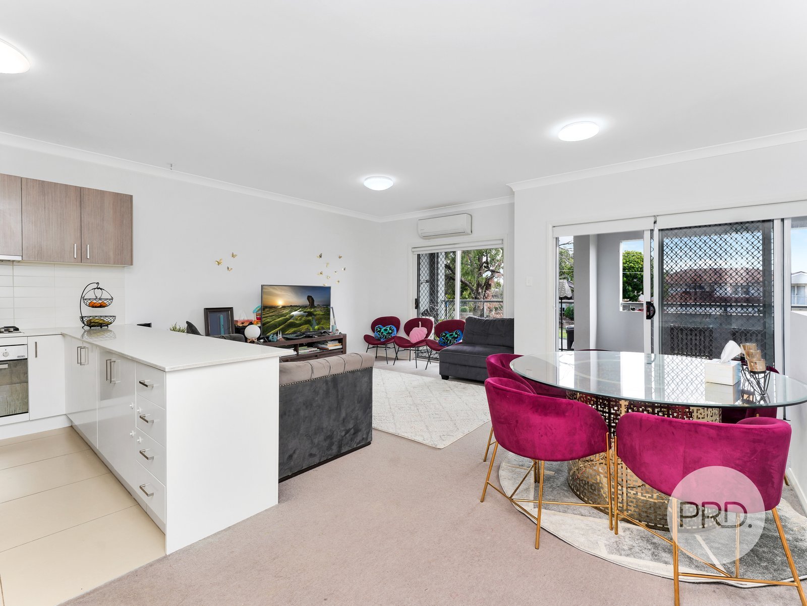 10/120-122 Cumberland Road INGLEBURN 6