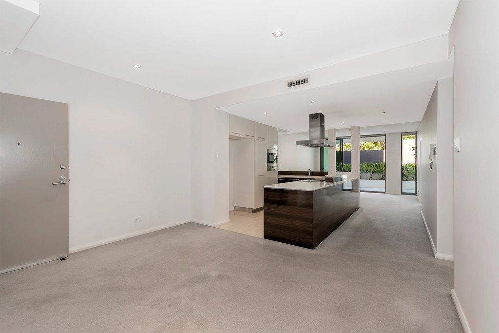 101/22-24 Ben Lexcen Place ROBINA 4