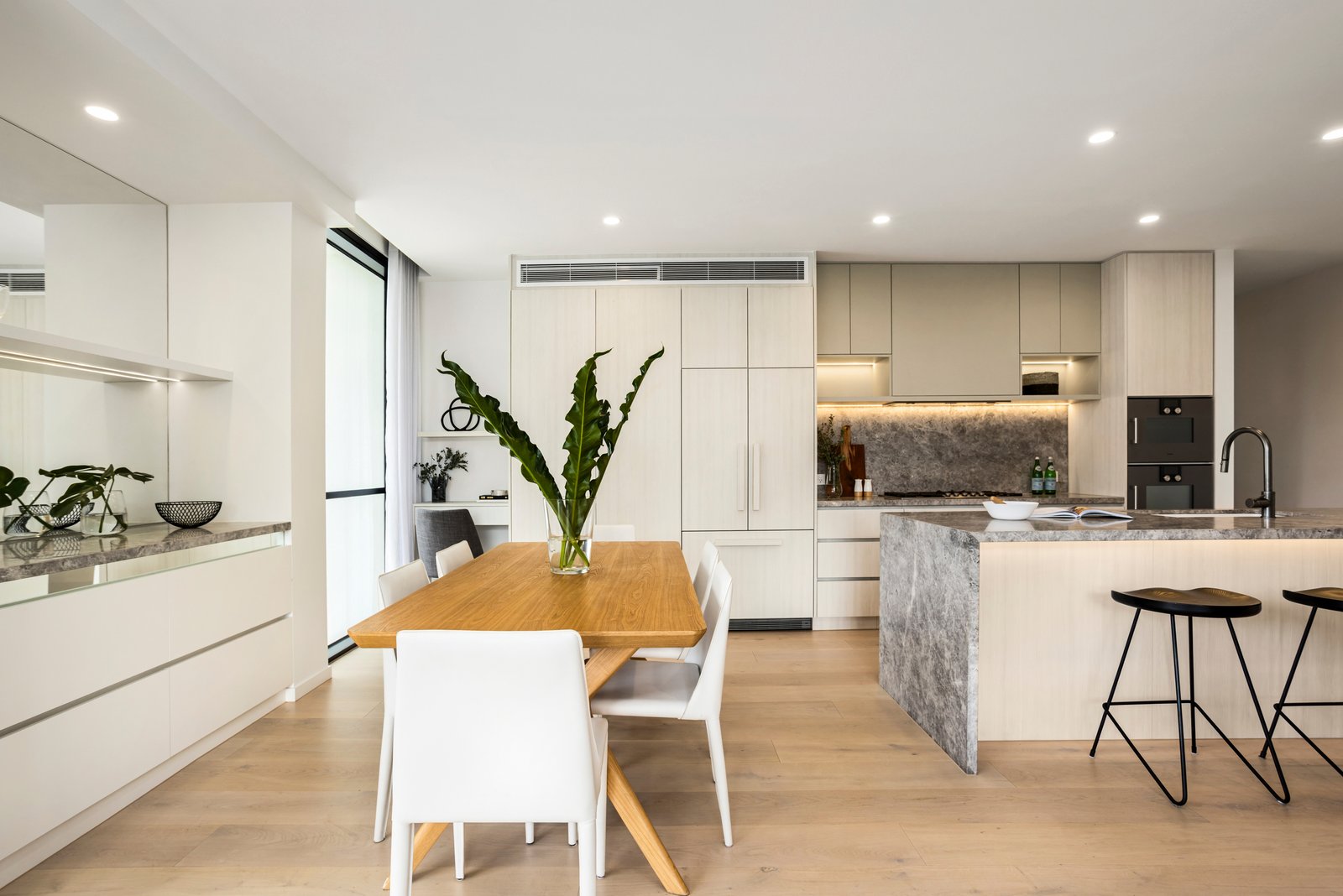 Gallery: 101/24 Grenville Street