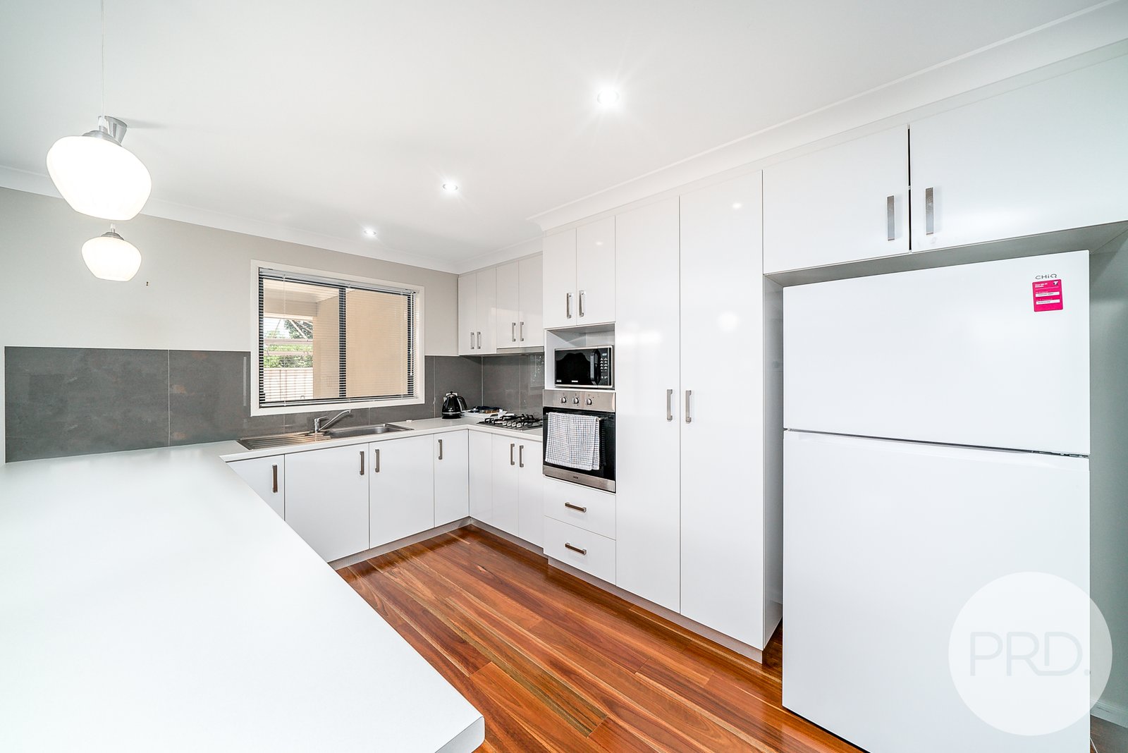 10/124 Mima Street GLENFIELD PARK 4