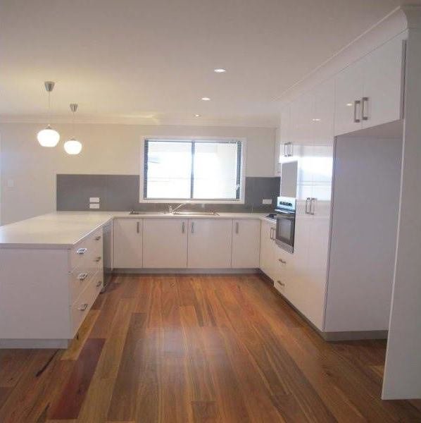 10/124 Mima Street GLENFIELD PARK 5