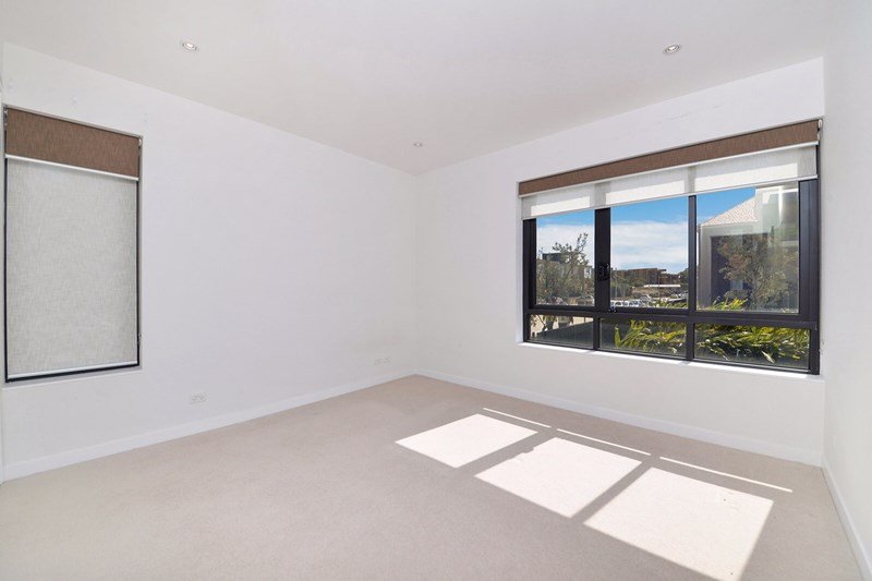 101/26 Harvey Street LITTLE BAY 4