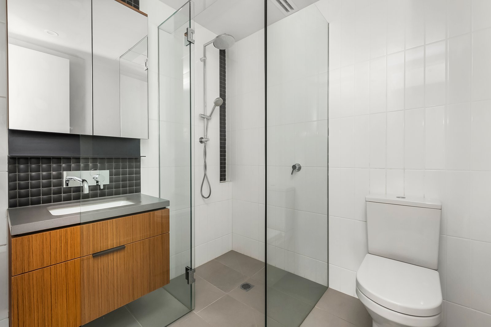 Real Estate and Property in 101/276 Hawthorn Road, Caulfield, VIC