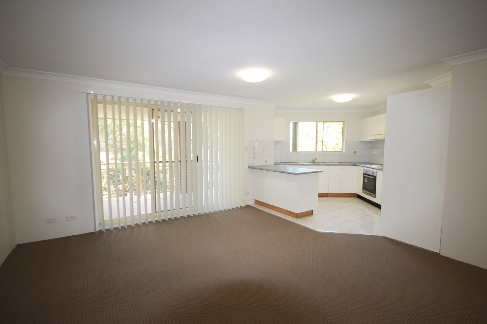 10/128-130 Harrow Road ROCKDALE 3