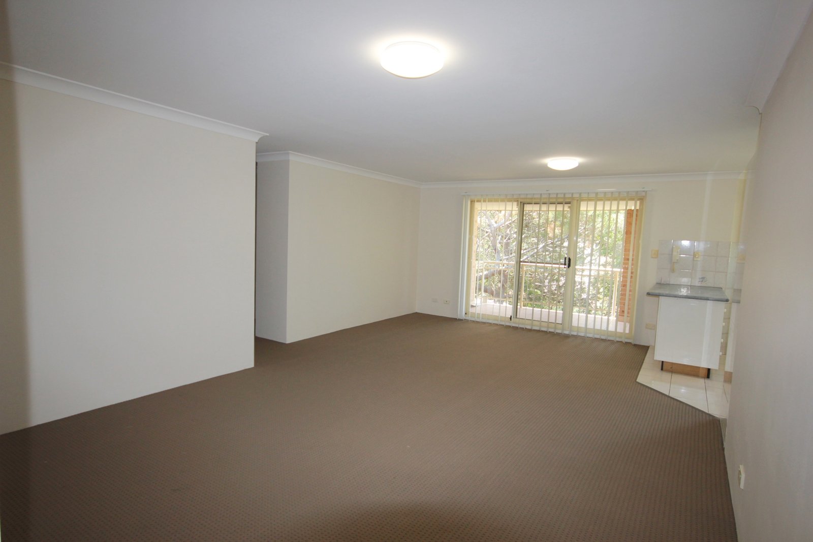 10/128-130 Harrow Road ROCKDALE 4