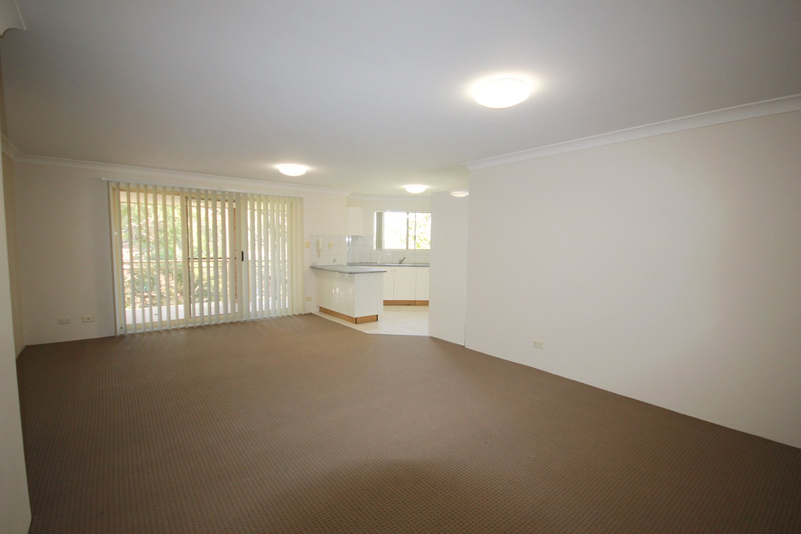 10/128-130 Harrow Road ROCKDALE 7