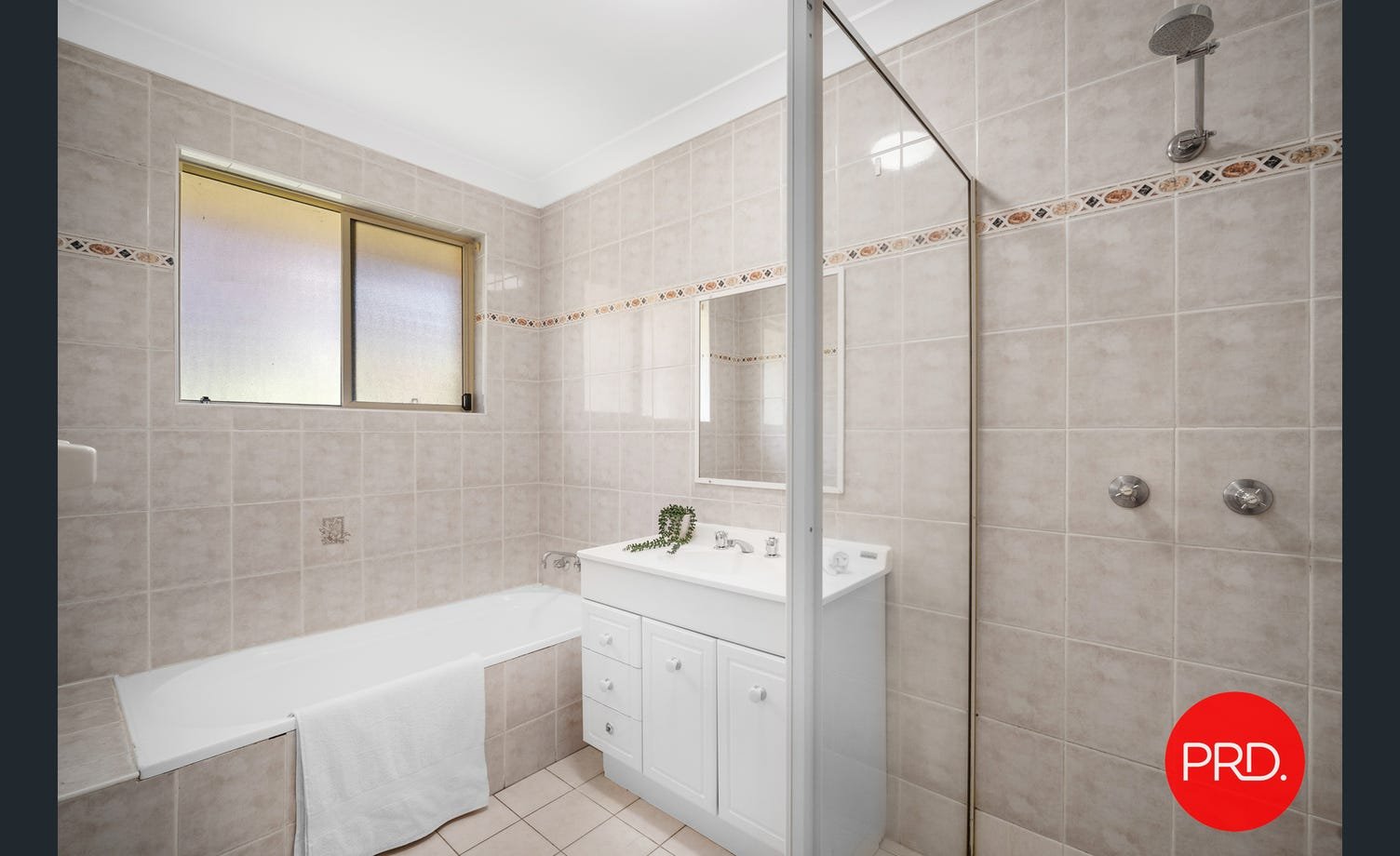 10/128-130 Harrow Road ROCKDALE 5