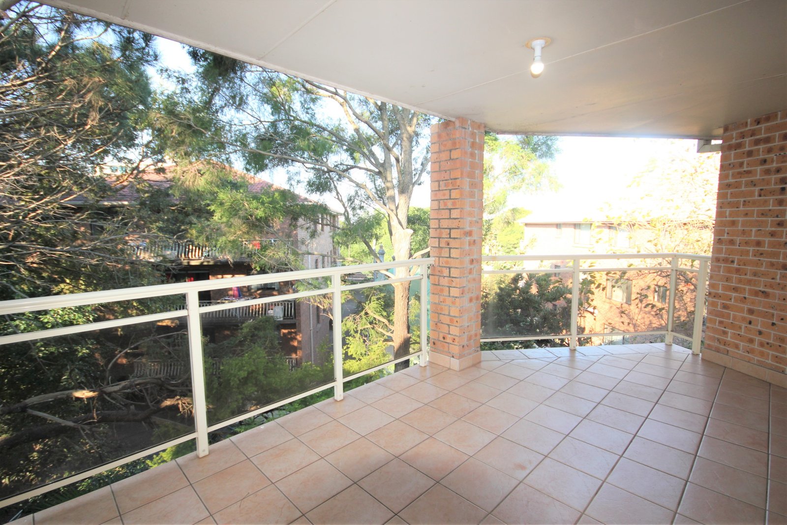 10/128 Harrow Road ROCKDALE 4