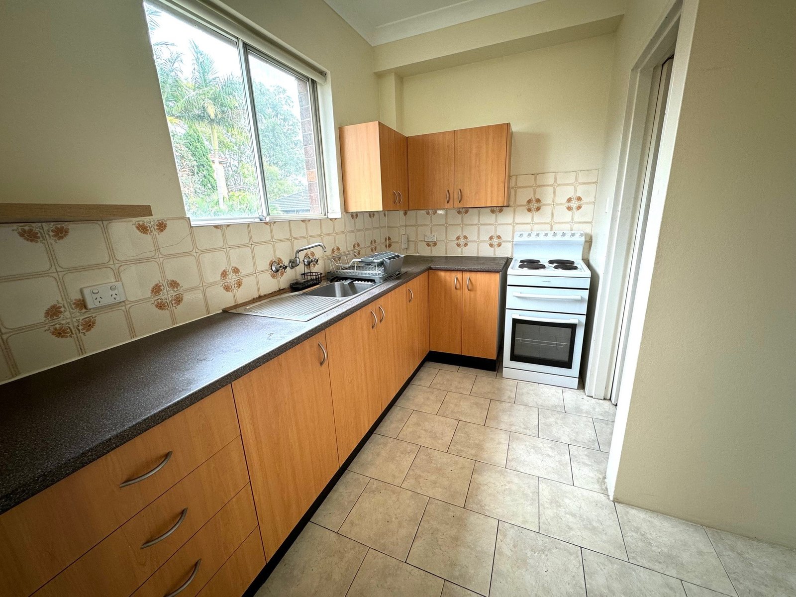 10/13-15 Eden Street ARNCLIFFE 1