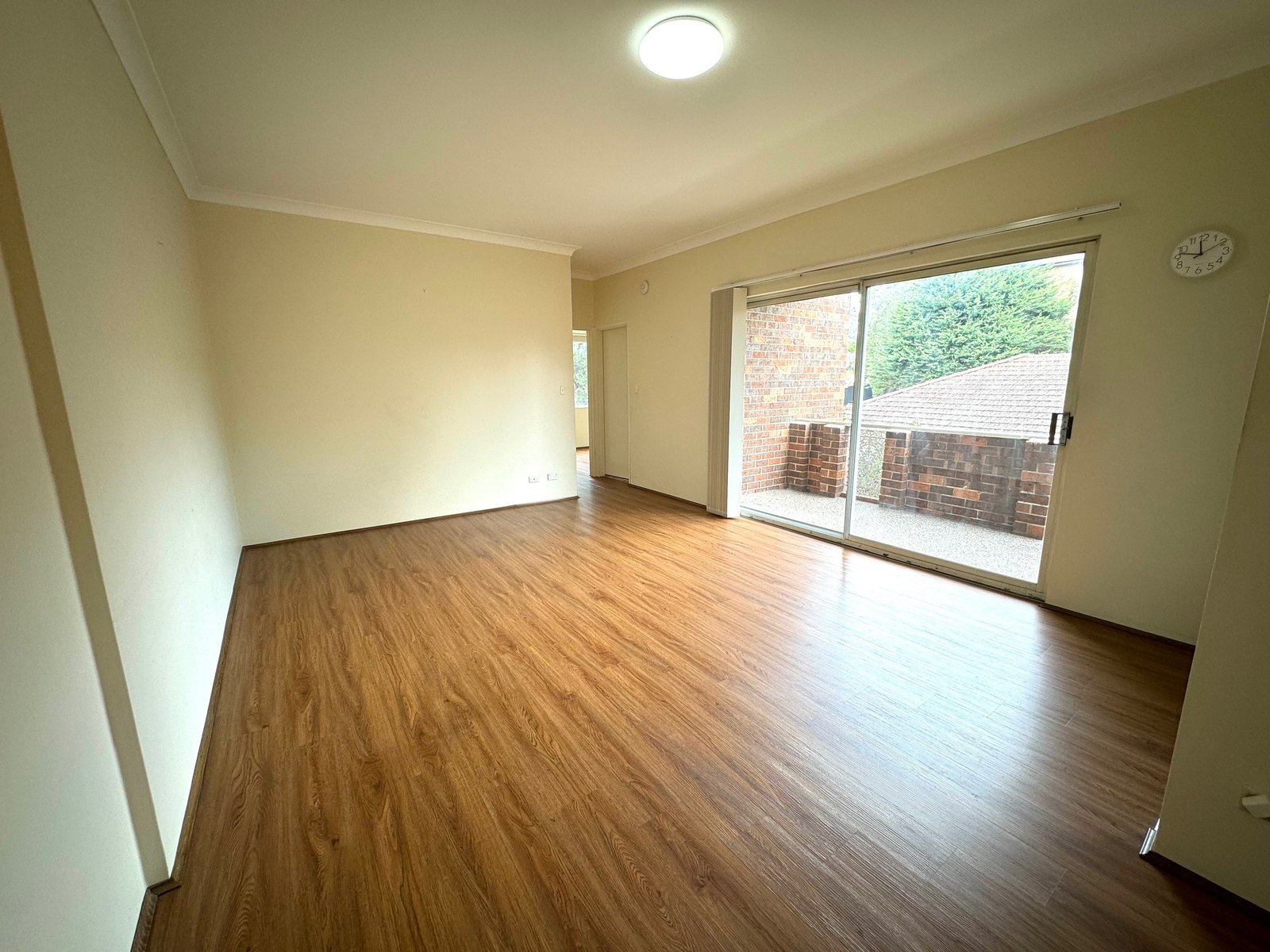 10/13-15 Eden Street ARNCLIFFE 2