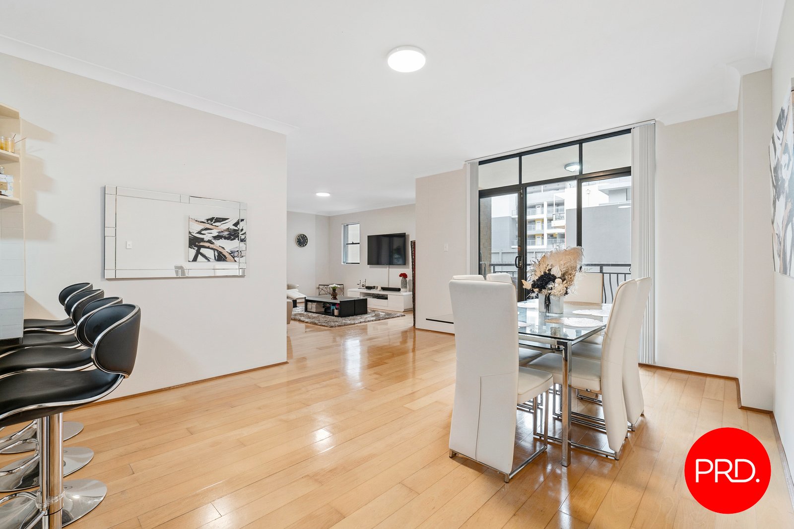 10/13-19 Hogben Street KOGARAH 2