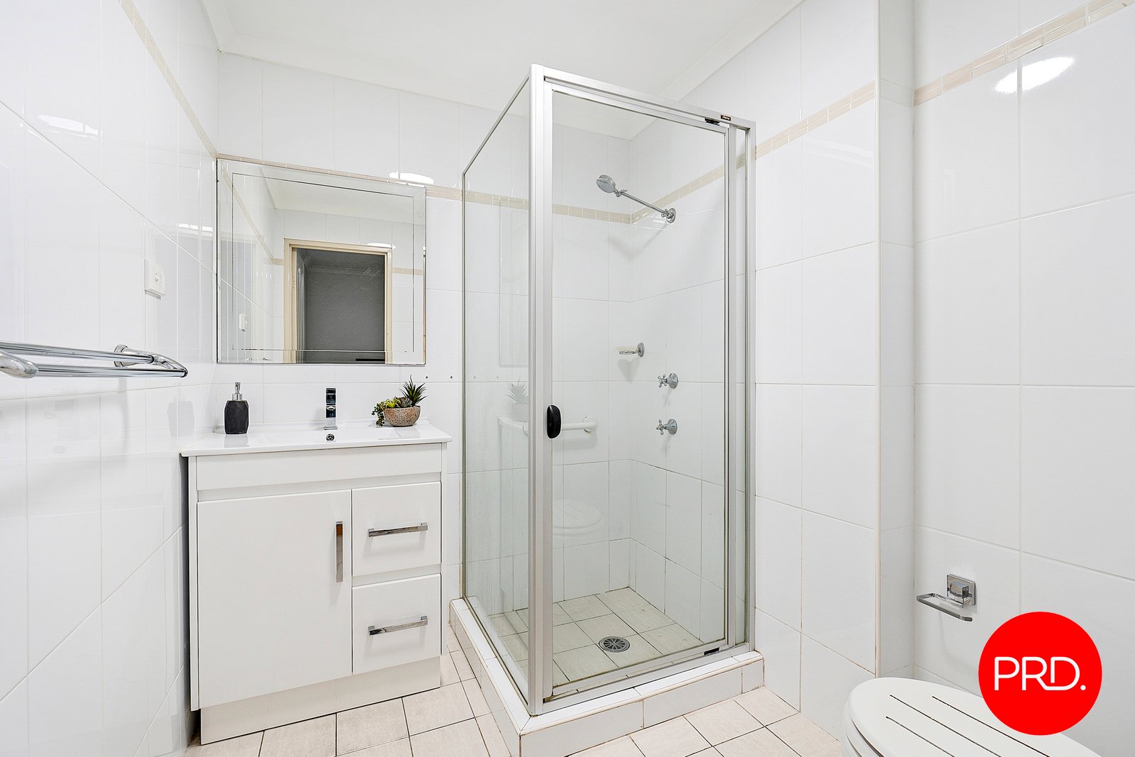 10/13-19 Hogben Street KOGARAH 9