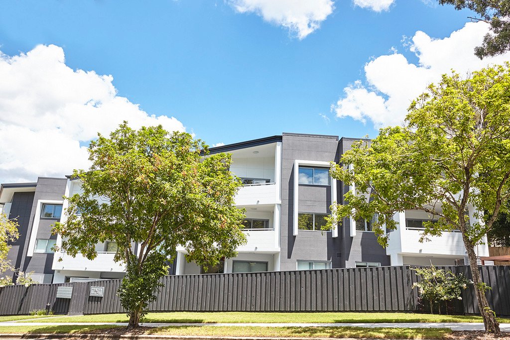 10/13 Fenton Street FAIRFIELD 10