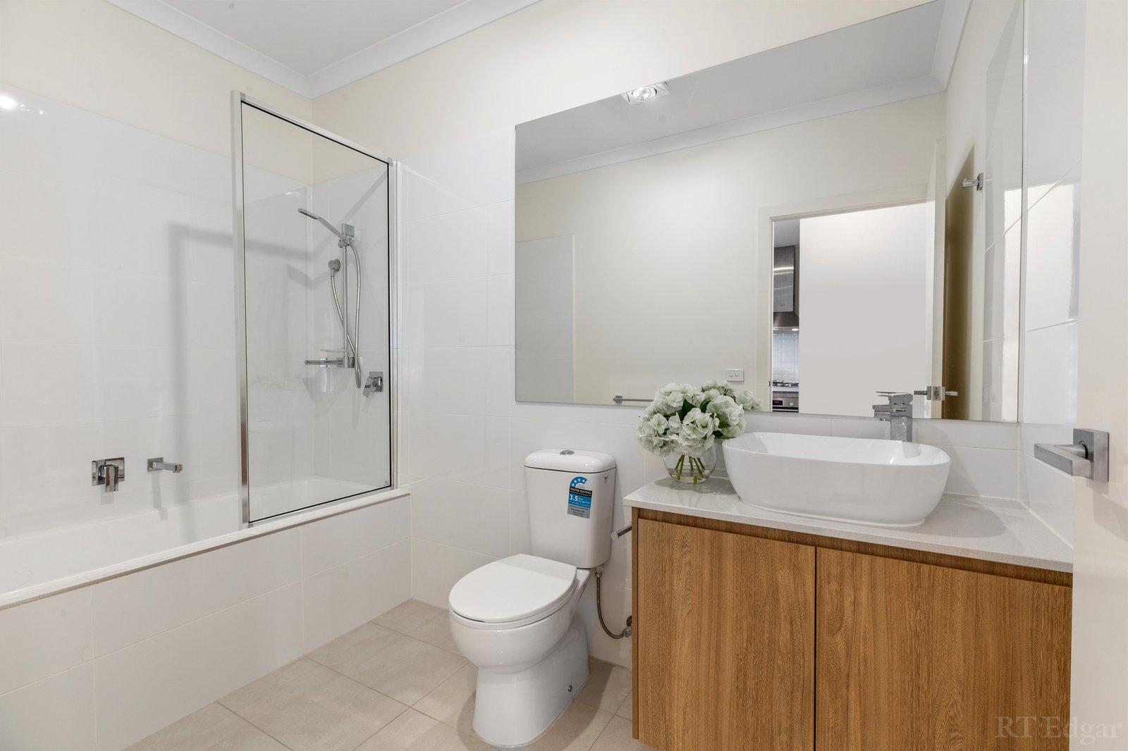 Real Estate and Property in 10/13 May Street, Doncaster East, VIC