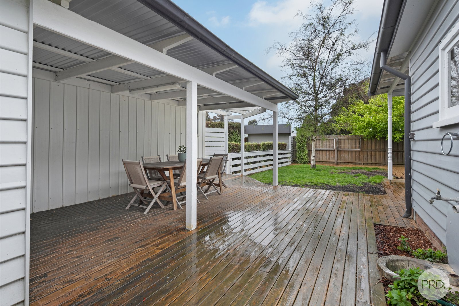 1013 Talbot Street South REDAN 9