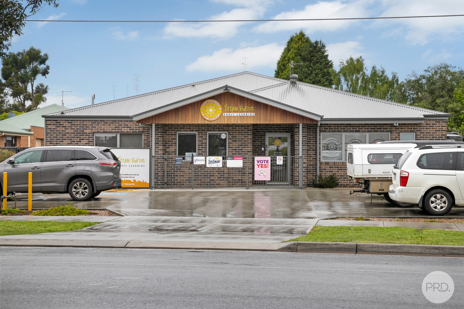 1013 Talbot Street South REDAN 11