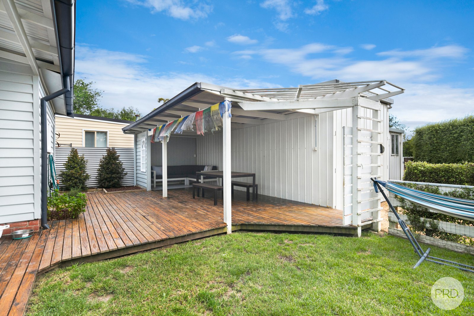 1013 Talbot Street South REDAN 13