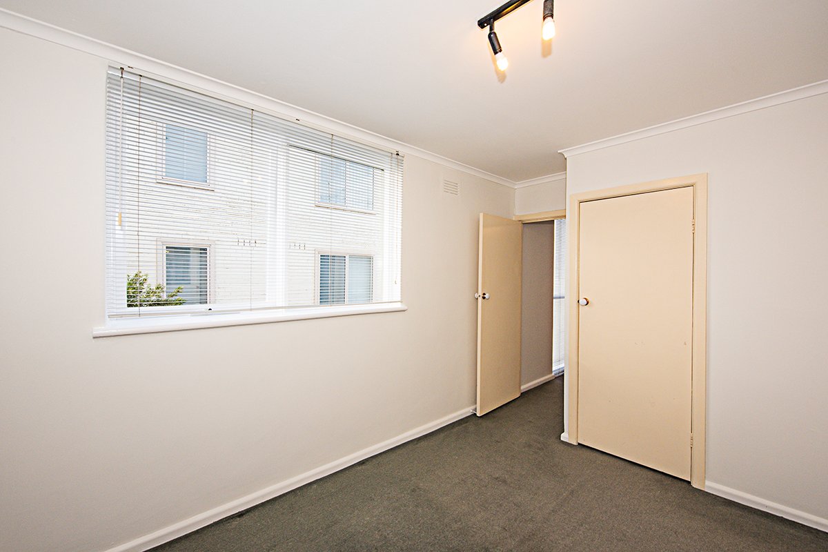 Gallery: 10/130 Williams Road