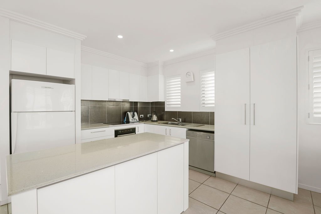 10/1311 Gold Coast Highway PALM BEACH 3