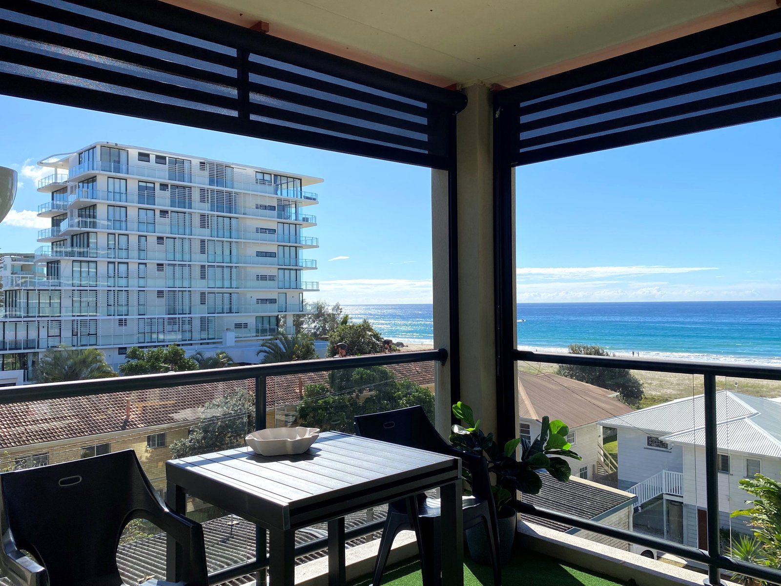 10/1311 Gold Coast Highway PALM BEACH 9