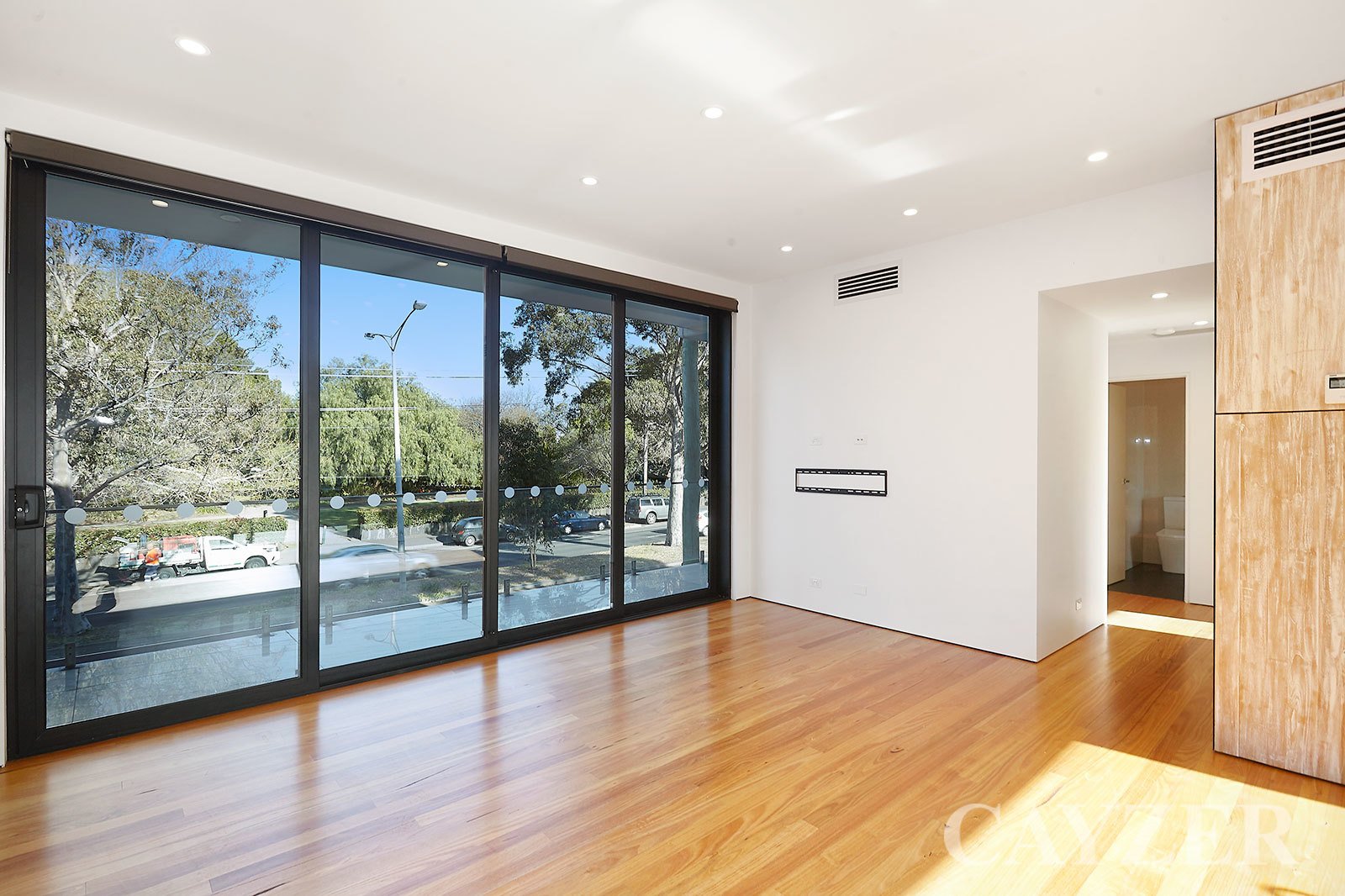 Gallery: 101/333 Ferrars Street