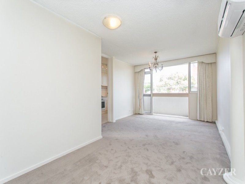 Gallery: 10/136 Park Street