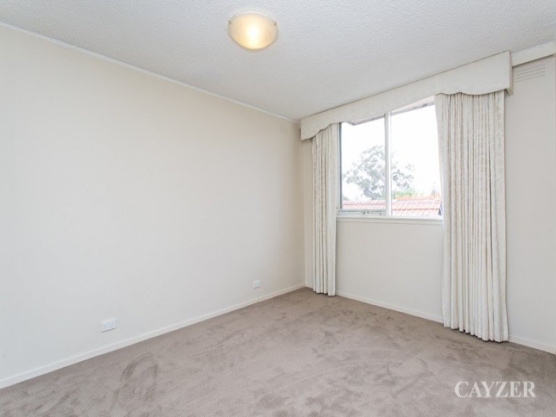Gallery: 10/136 Park Street