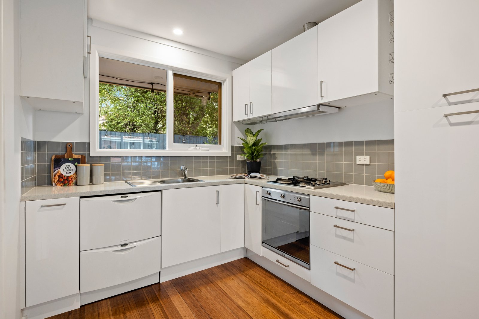 Gallery: 10/138-140 Linacre Road