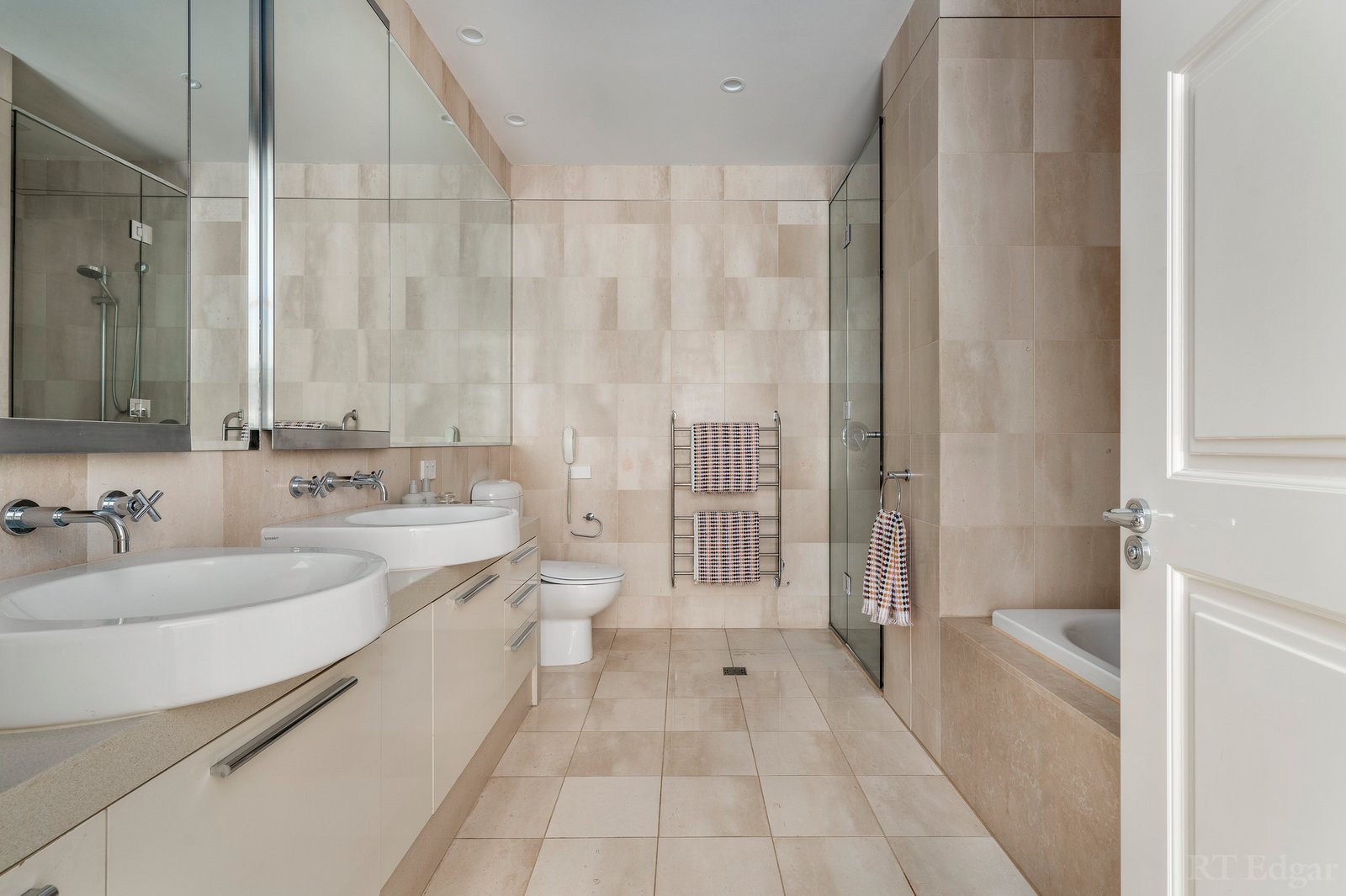 Real Estate and Property in 1.01/392a Toorak Road, Toorak, VIC