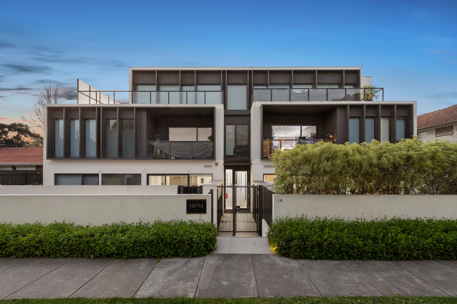 Gallery: 10/14 Maroona Road