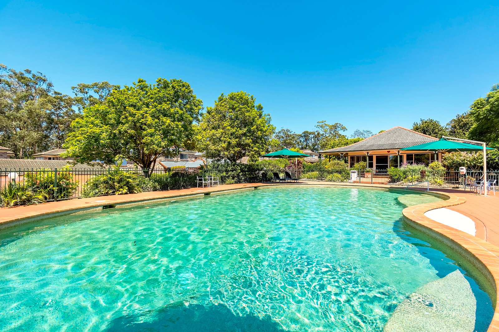 10/14 Oakmont Street ROBINA 12