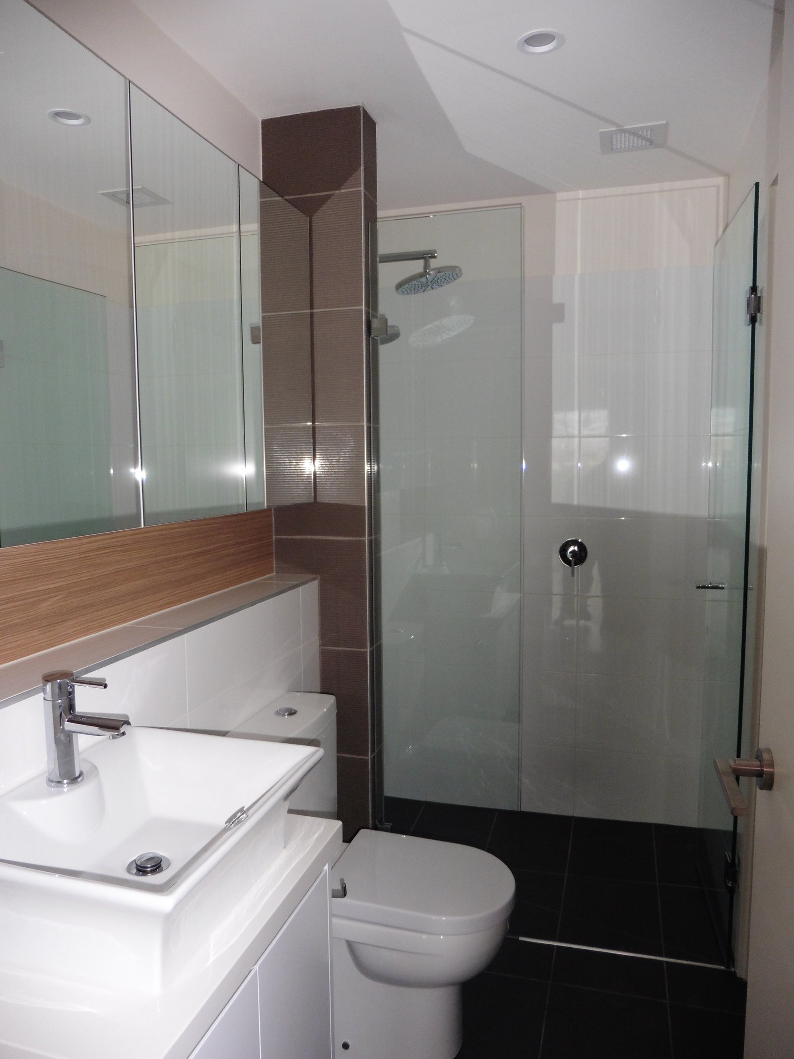 Gallery: 10/142 Nepean Highway