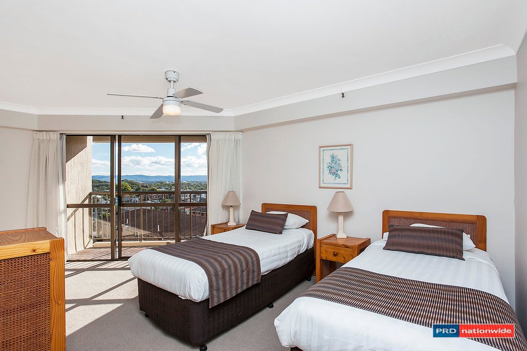 10/146 The Esplanade BURLEIGH HEADS 8