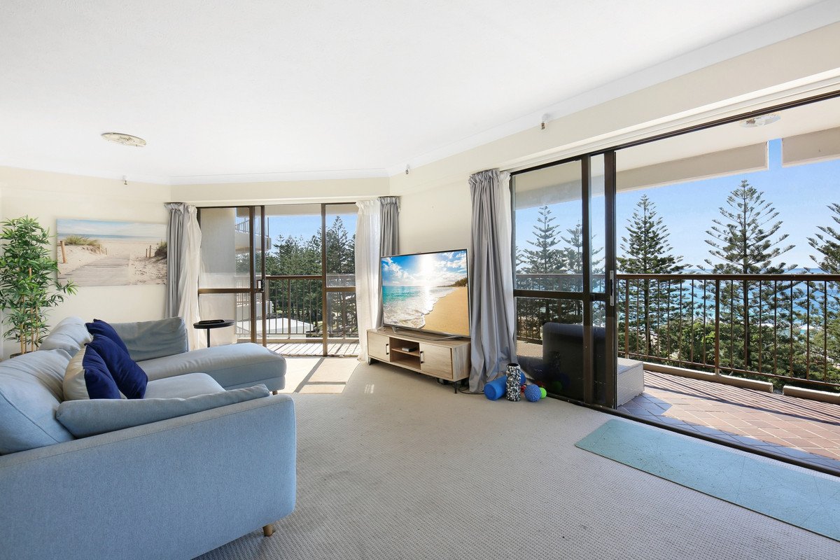 10/146 The Esplanade Burleigh Heads 10