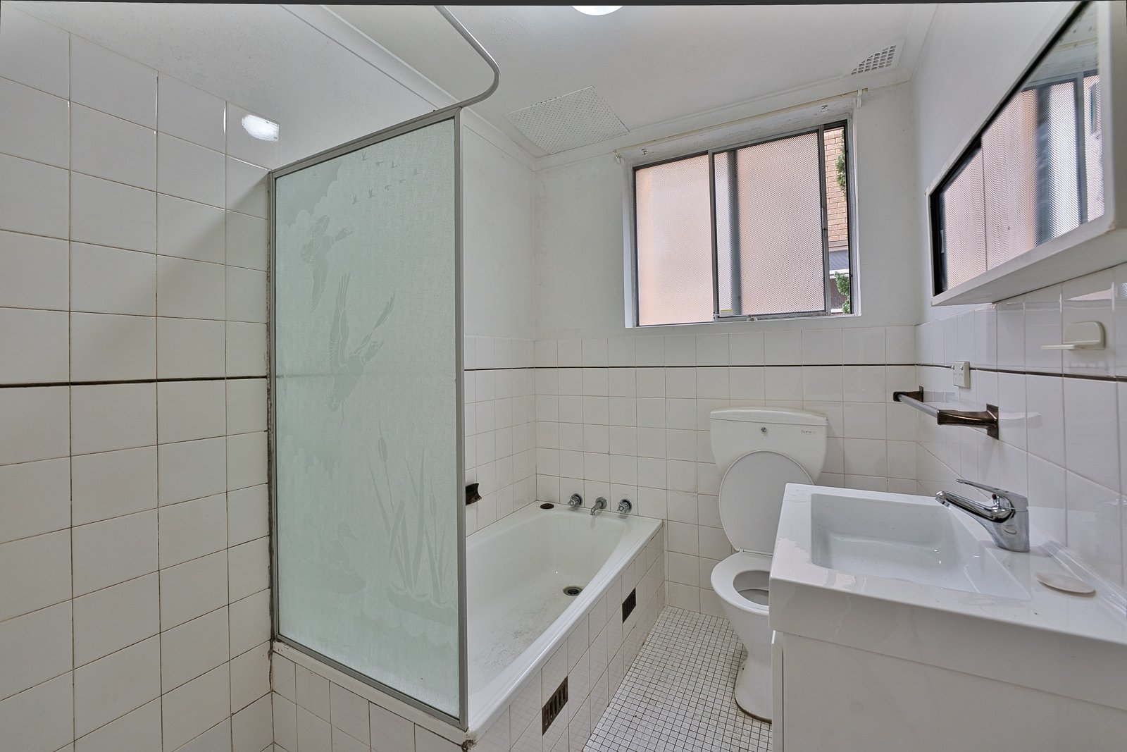 10/15 Green Street KOGARAH 9