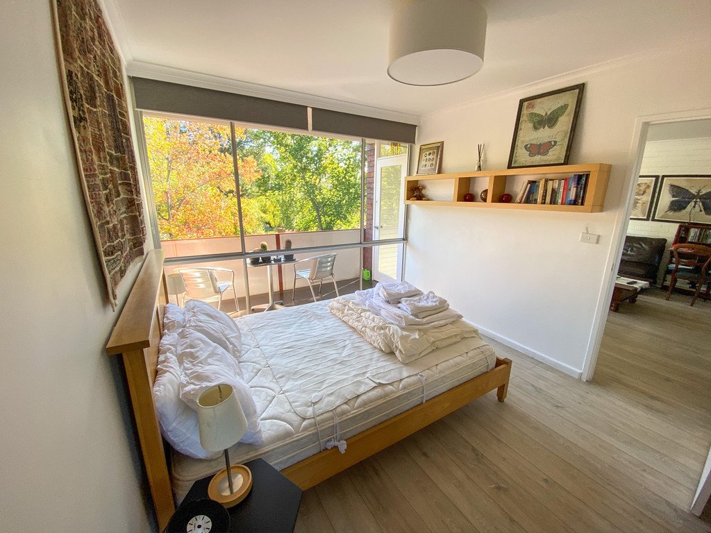 10/15 Greenlands Avenue SANDY BAY 5