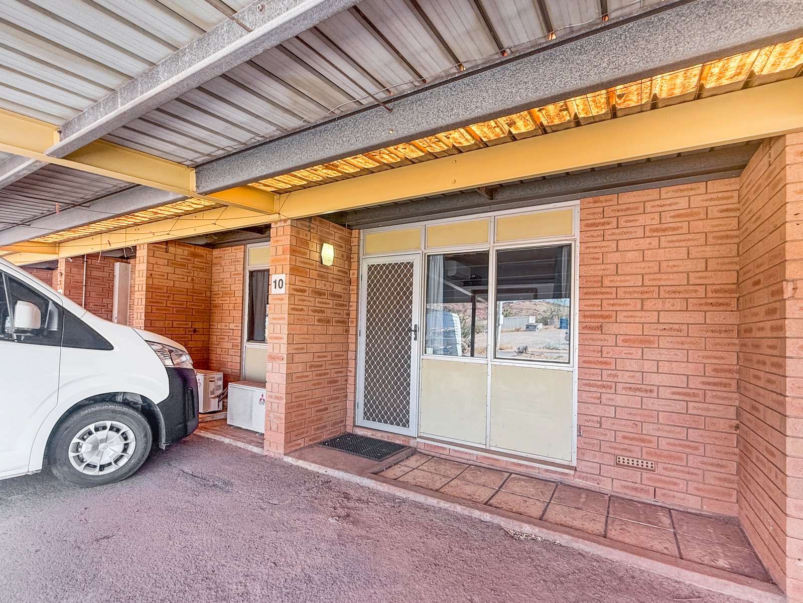 10/15 Hillview Road PEGS CREEK 10