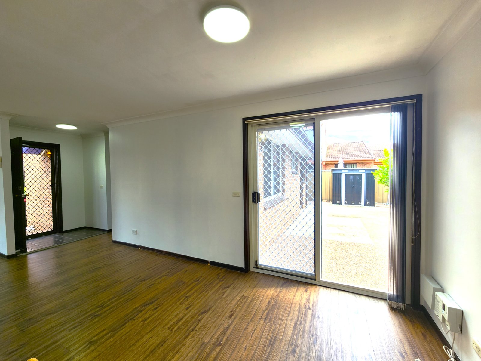 10/15 Wonga  LURNEA 5