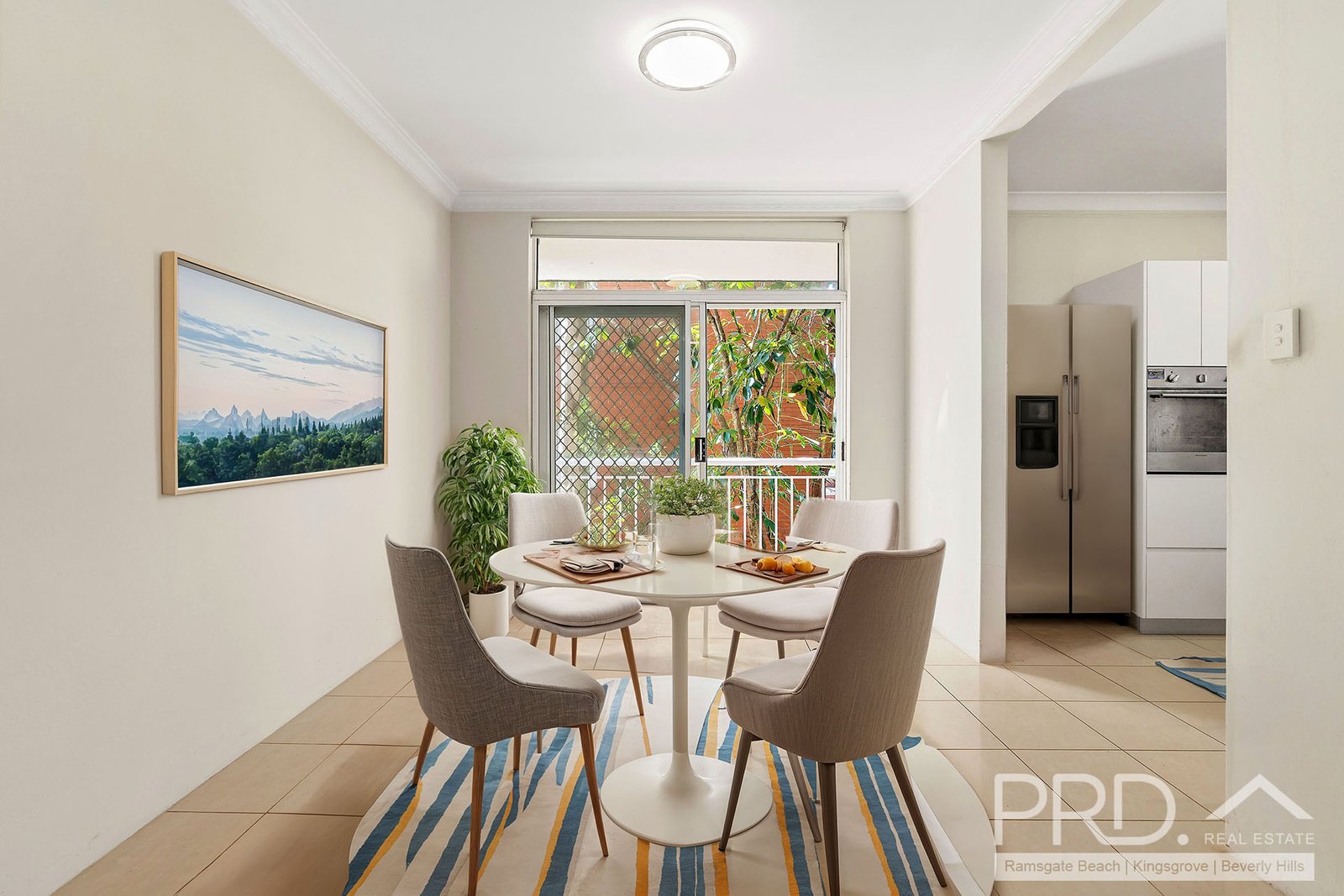 10/150-152 Chuter Avenue SANS SOUCI 4