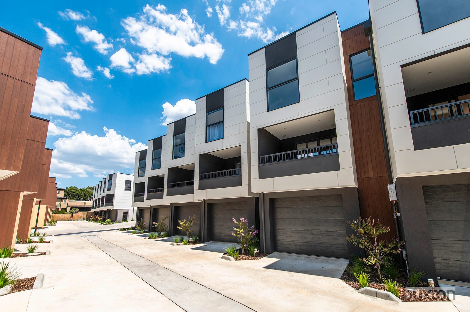 Gallery: 10/152 Andersons Creek Road