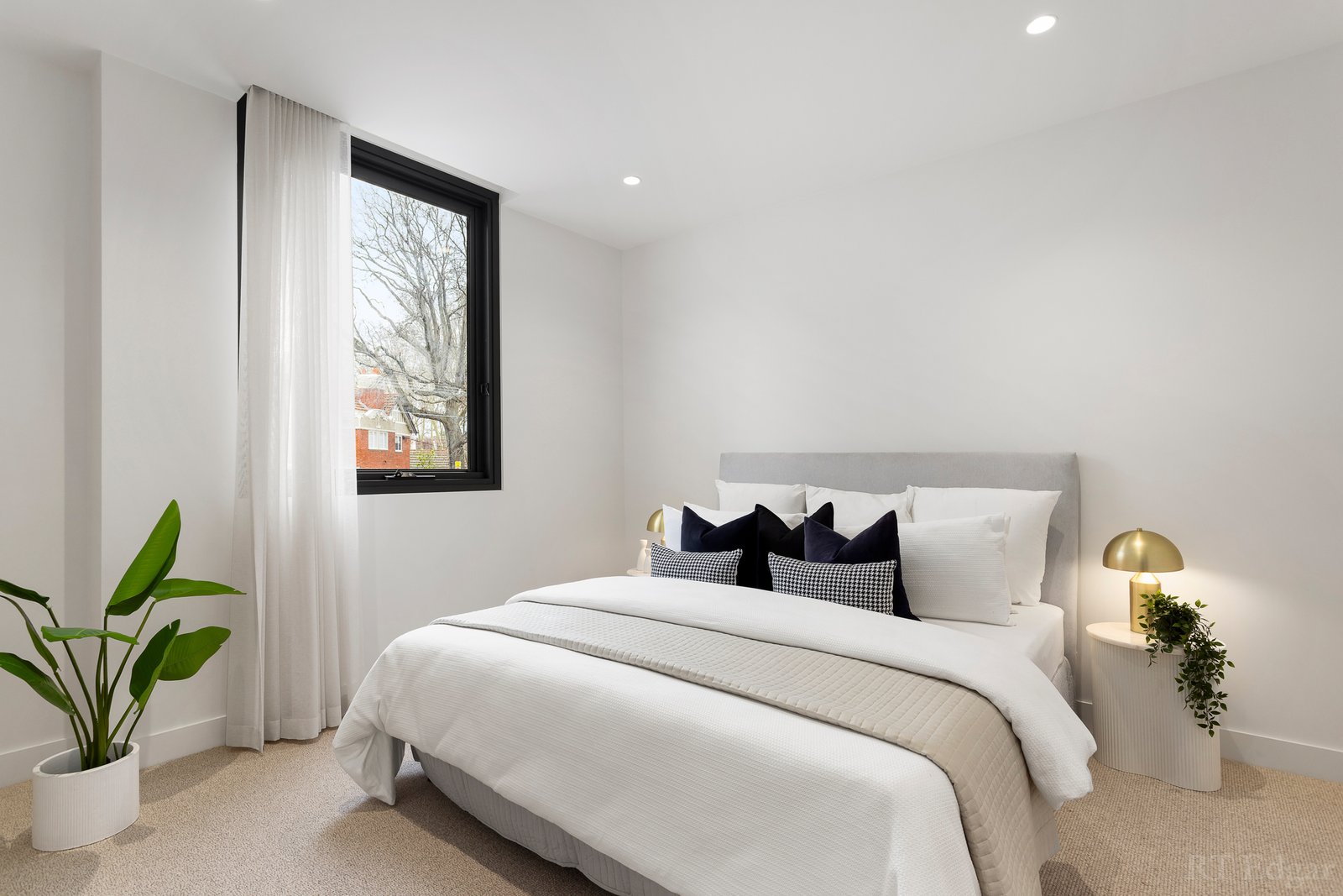 Real Estate and Property in 101/527 Orrong Road, Armadale, VIC