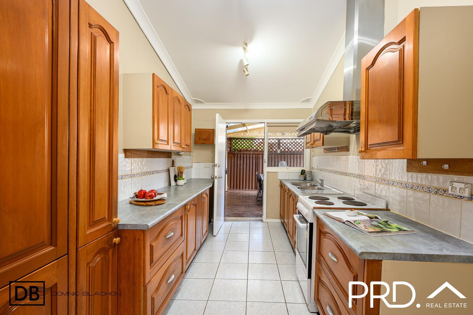 10/155 Greenacre Road GREENACRE 4