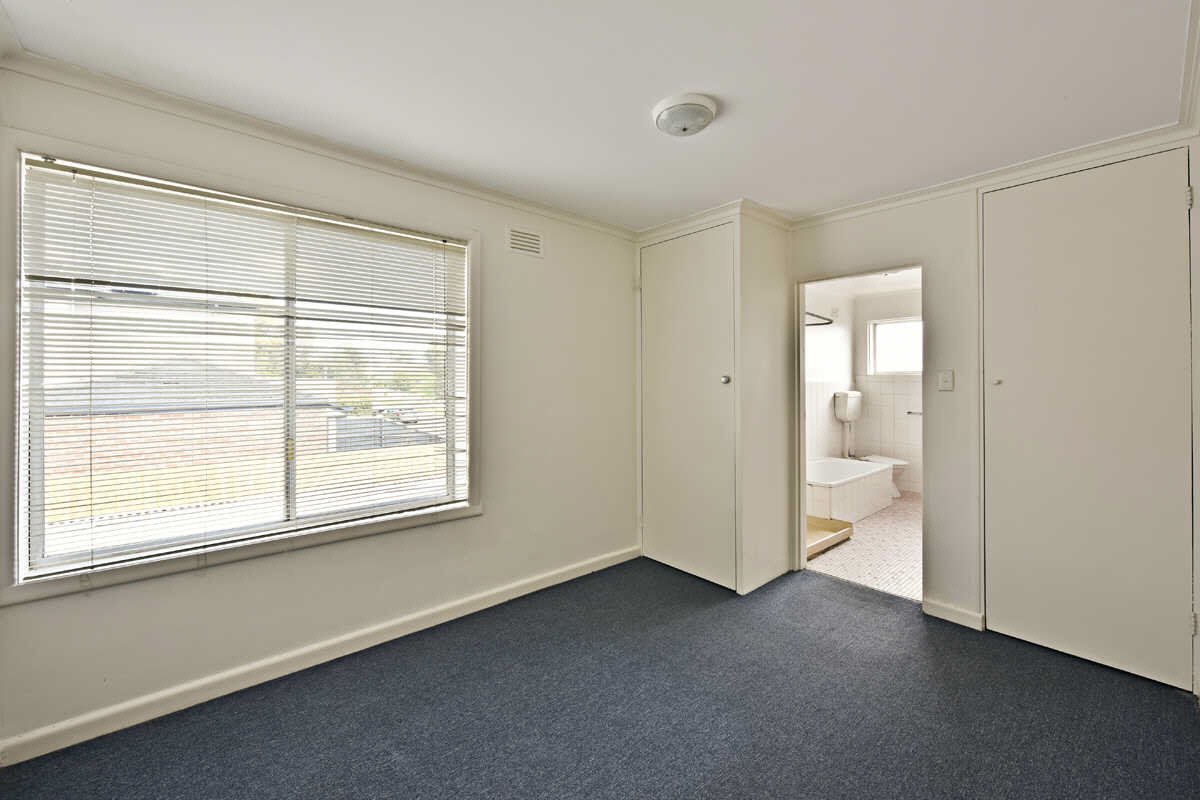 Gallery: 10/158 Oakleigh Road