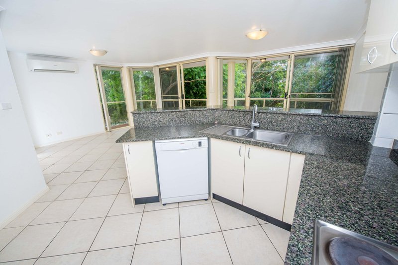 10/159-161 Bagnall Beach Road CORLETTE 18