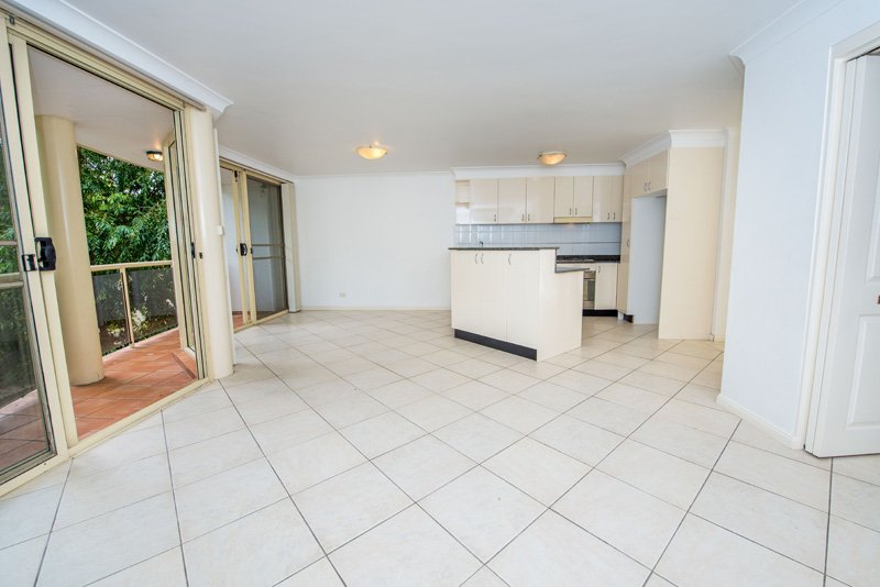10/159-161 Bagnall Beach Road CORLETTE 19